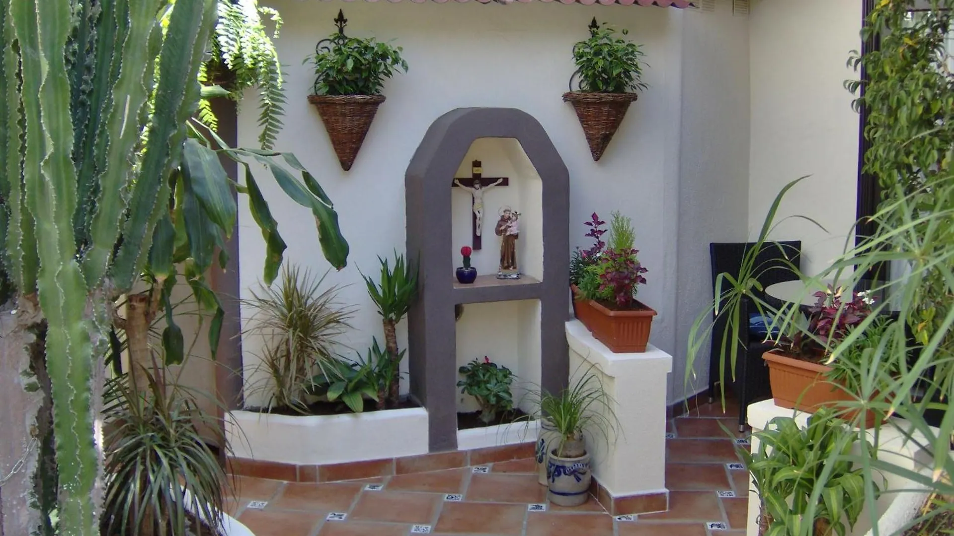 Rustic Holiday Home With Small Patio-Terrace Icod De Los Vinos Daire